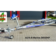 ALFA-B Marine 26920HP.A(párnafás) és ALFA-B Marine 26920HG.A(görgős) egytengelyes,fékes csónakszállító analóg világítással